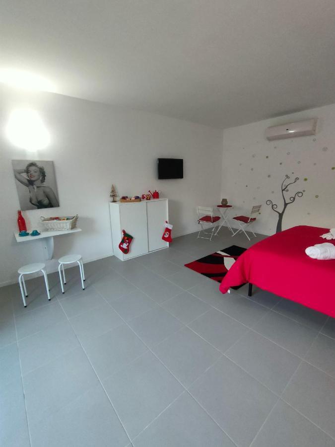 La Staccionata Bianca Bed & Breakfast Viterbo Exterior photo